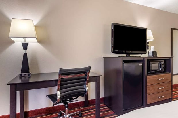 Images Best Western Lindale Inn