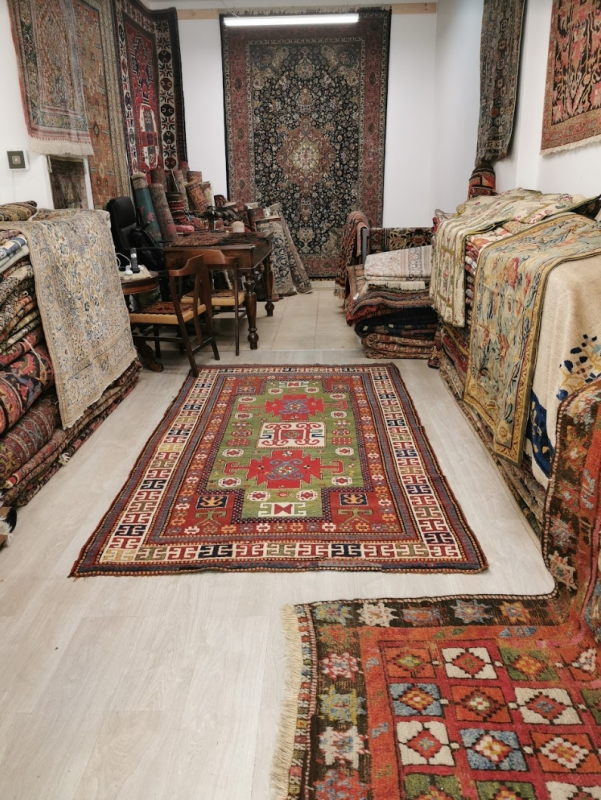 Images Taghavi - Tappeti Orientali Milano