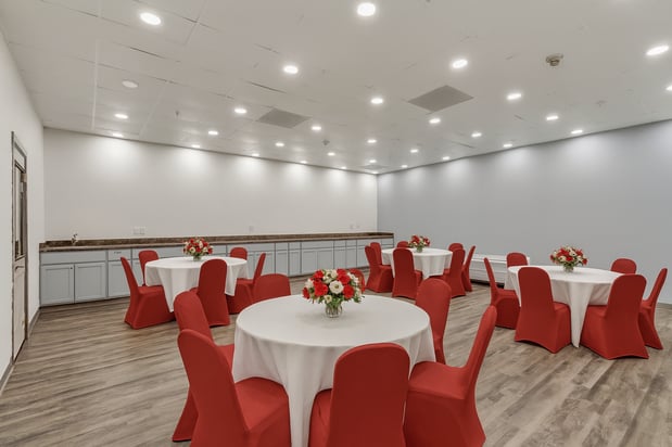 Images Suburban Studios Salt Lake City Airport