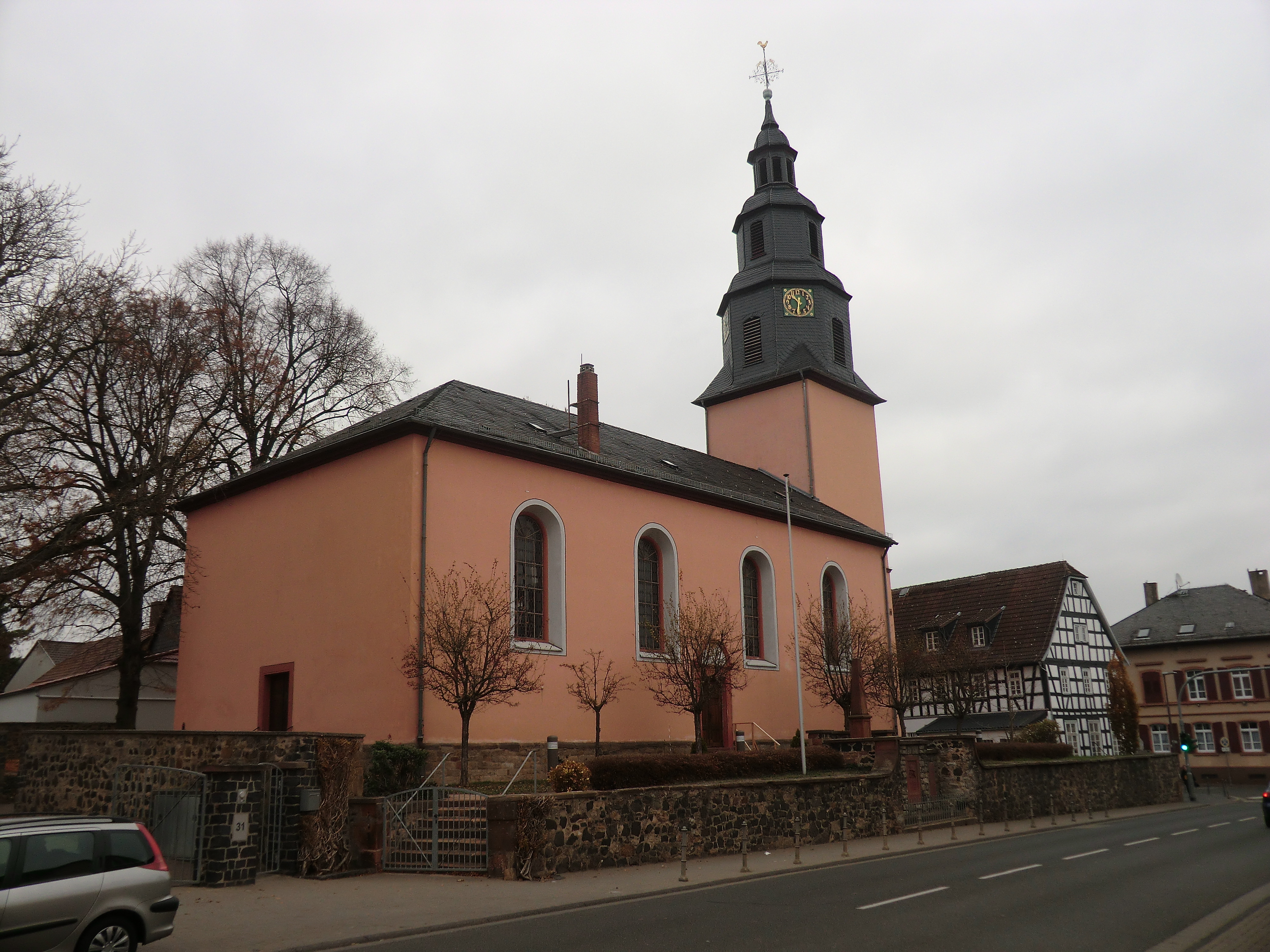 Bild 1 Evangelische Kirche Nieder-Wöllstadt - Evangelische Kirchengemeinde Wöllstadt in Wöllstadt