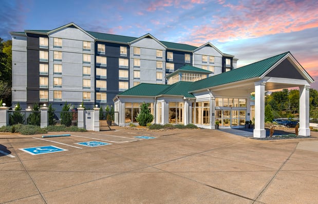 Images Crowne Plaza Nashville Airport by IHG