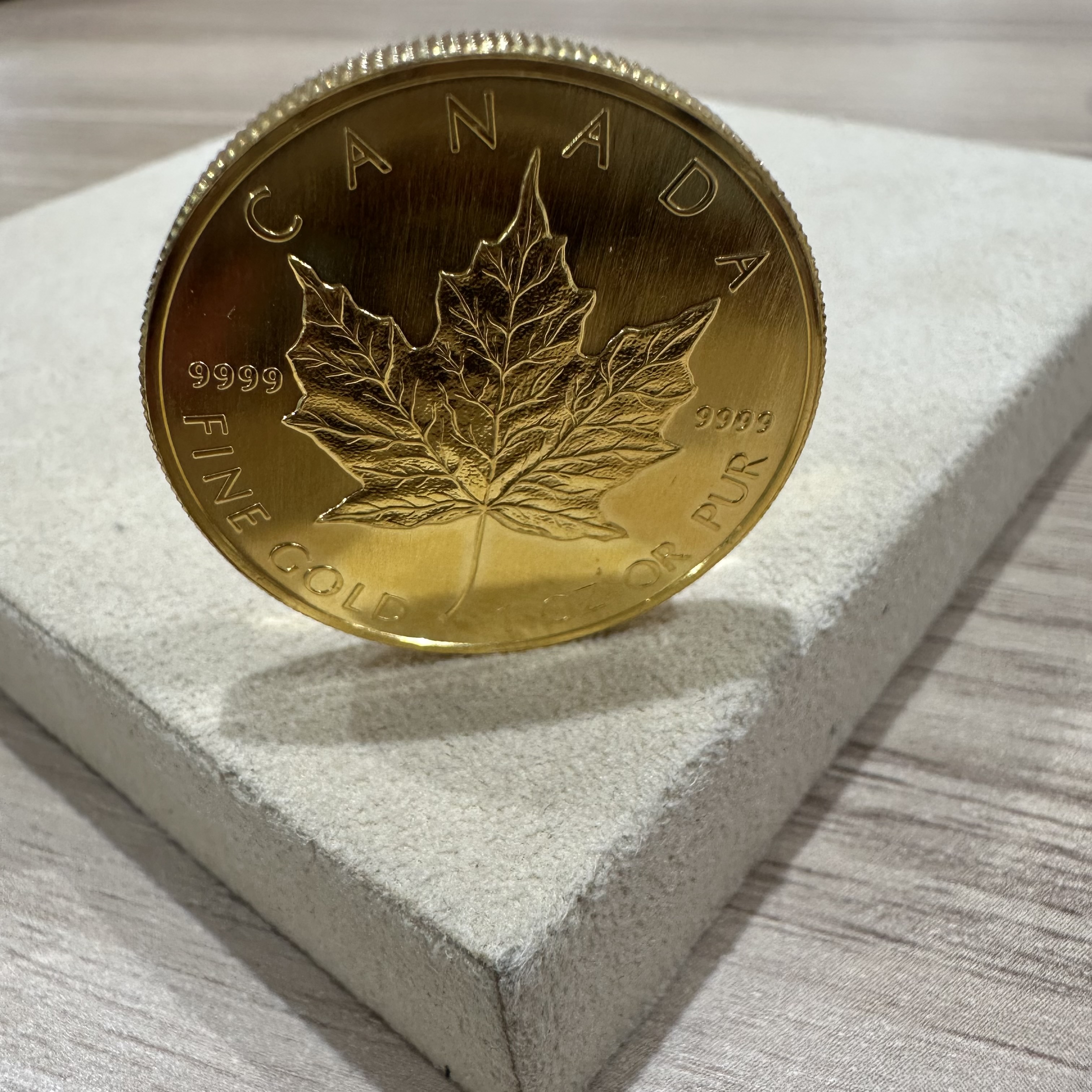 Images KOMEHYO（コメ兵）買取センター大丸須磨