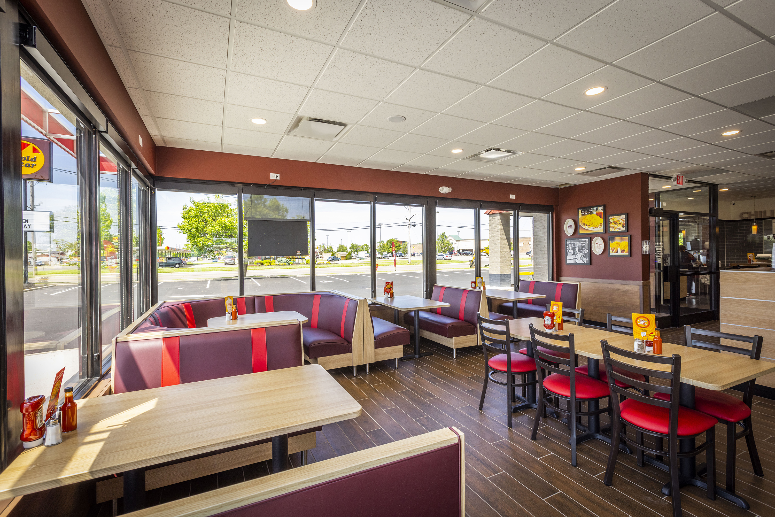 Newly remodeled dining room of Gold Star Hamilton Rt. 4.