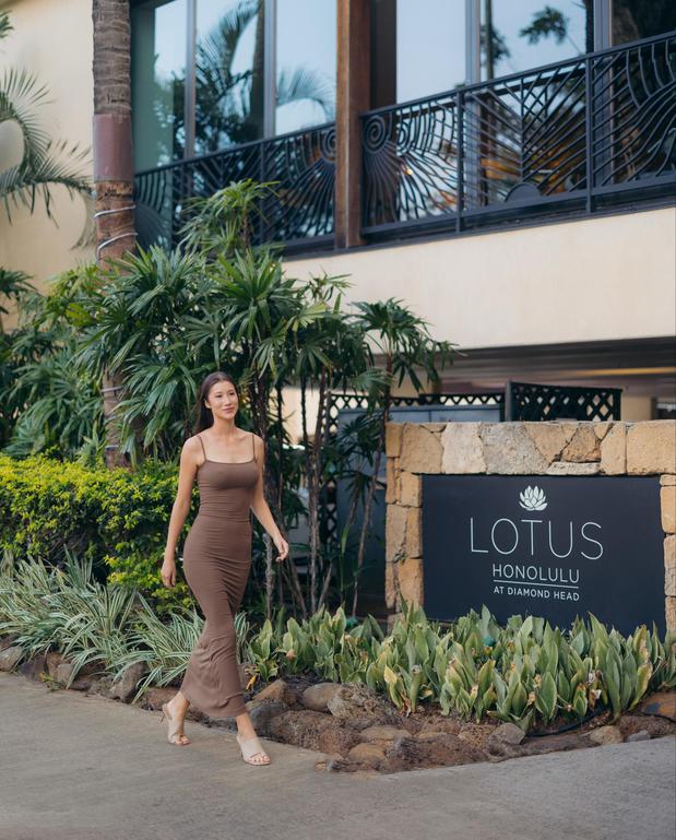 Images Lotus Honolulu at Diamond Head