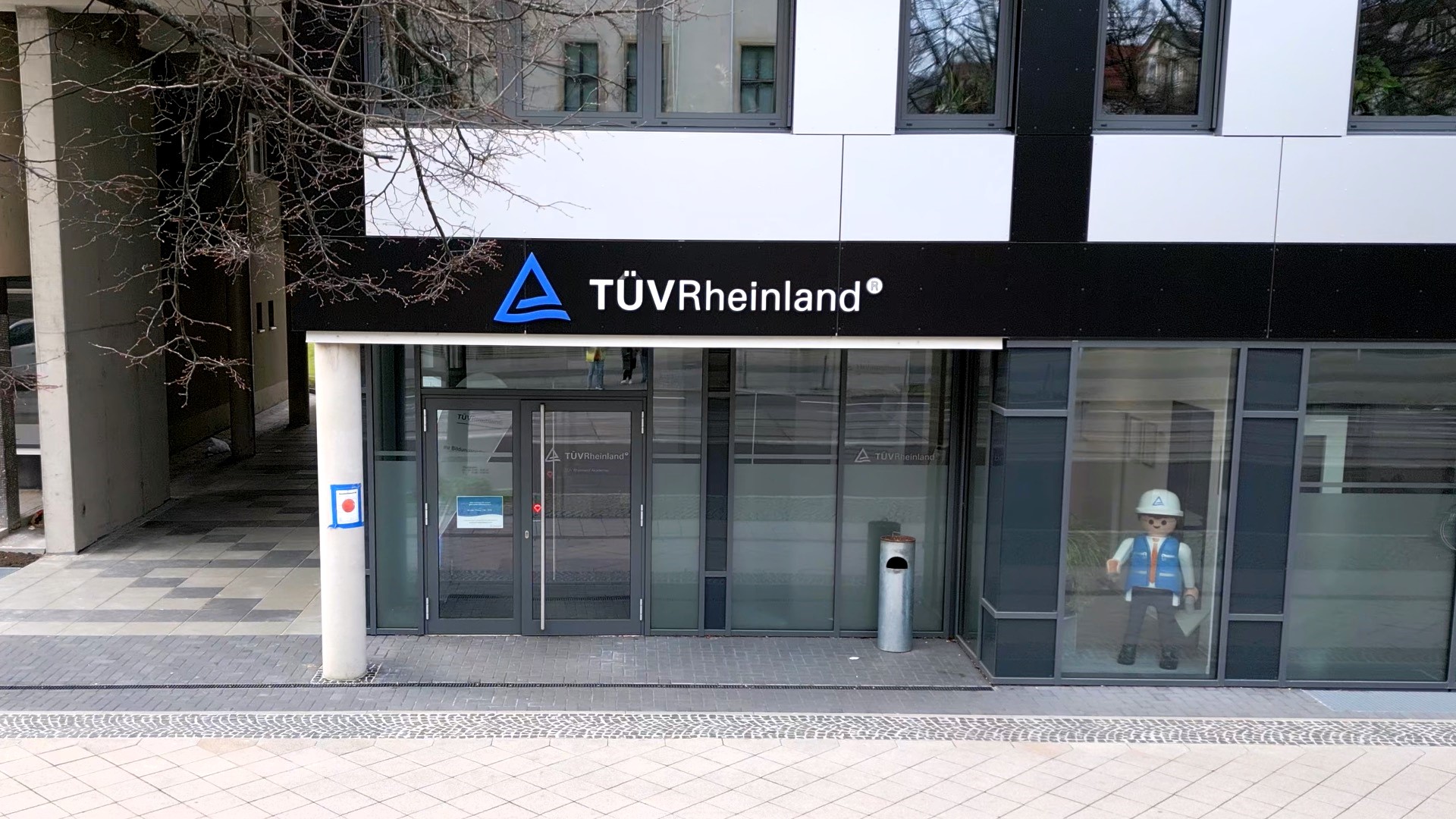 Bild 2 TÜV Rheinland Akademie GmbH in Magdeburg