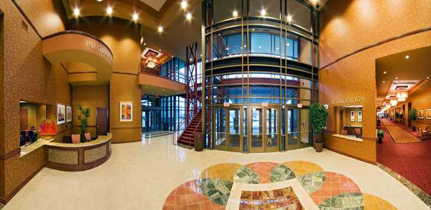 Images Embassy Suites by Hilton East Peoria Riverfront Hotel & Conference Center