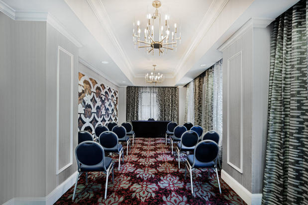 Images Hotel Indigo Dallas Downtown by IHG