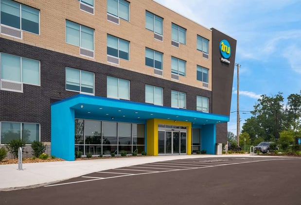 Images Tru by Hilton Novi Detroit