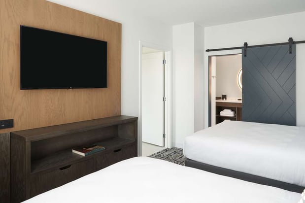 Images The Chifley Houston, Tapestry Collection by Hilton