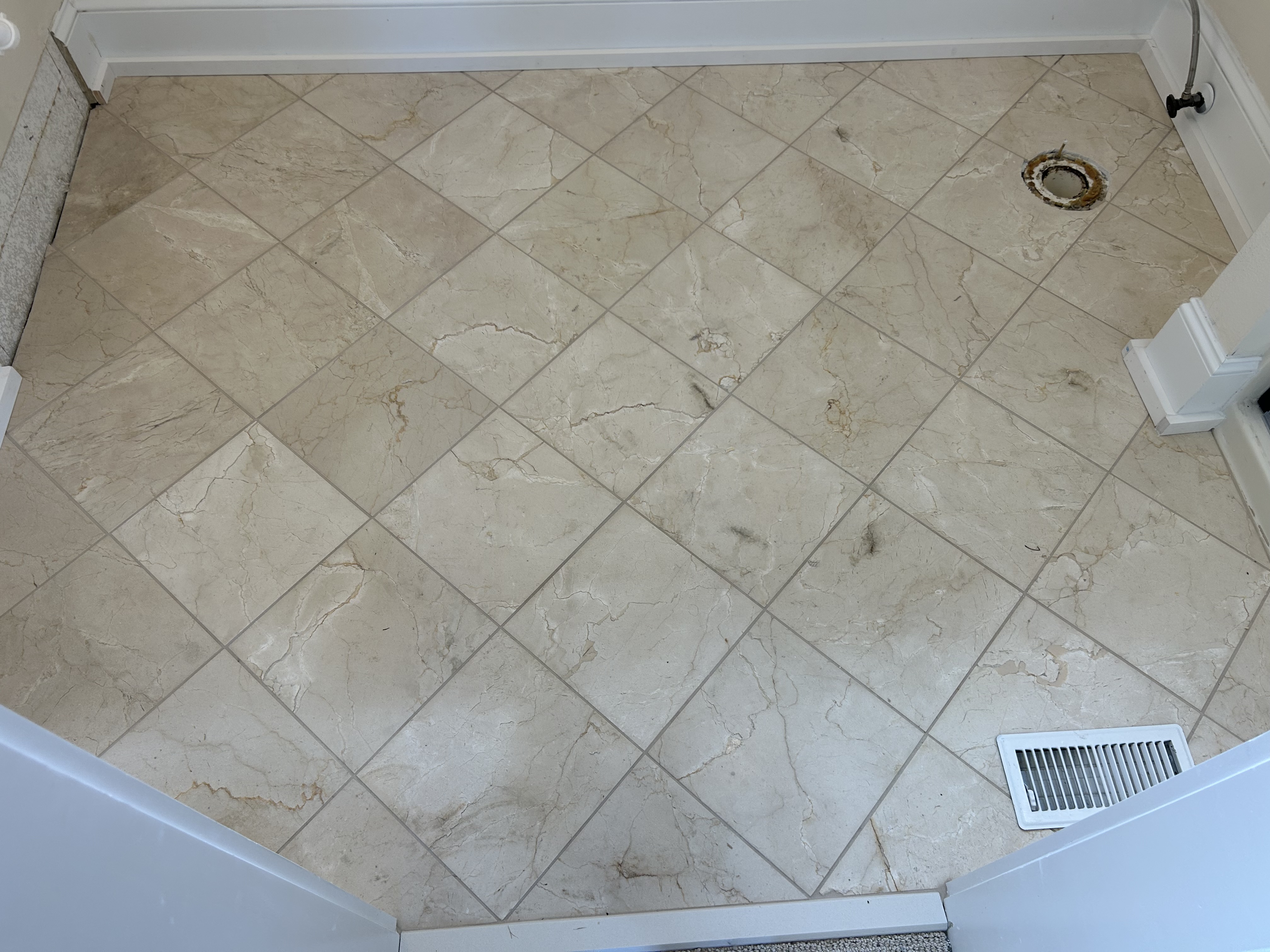 Floor Coverings International Image