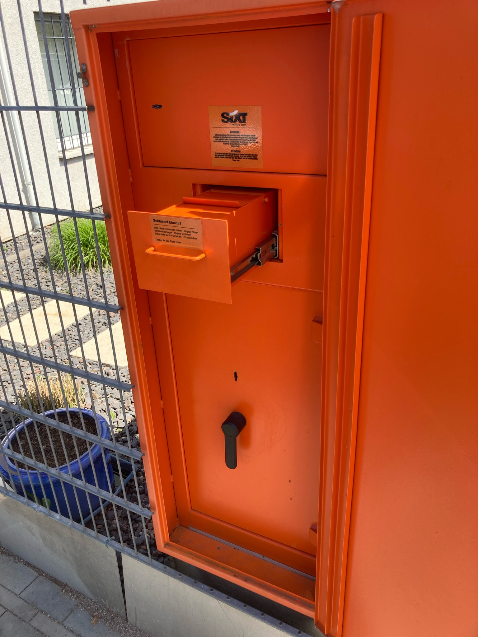 SIXT Autovermietung Erfurt, Demminer Str. 6a in Erfurt