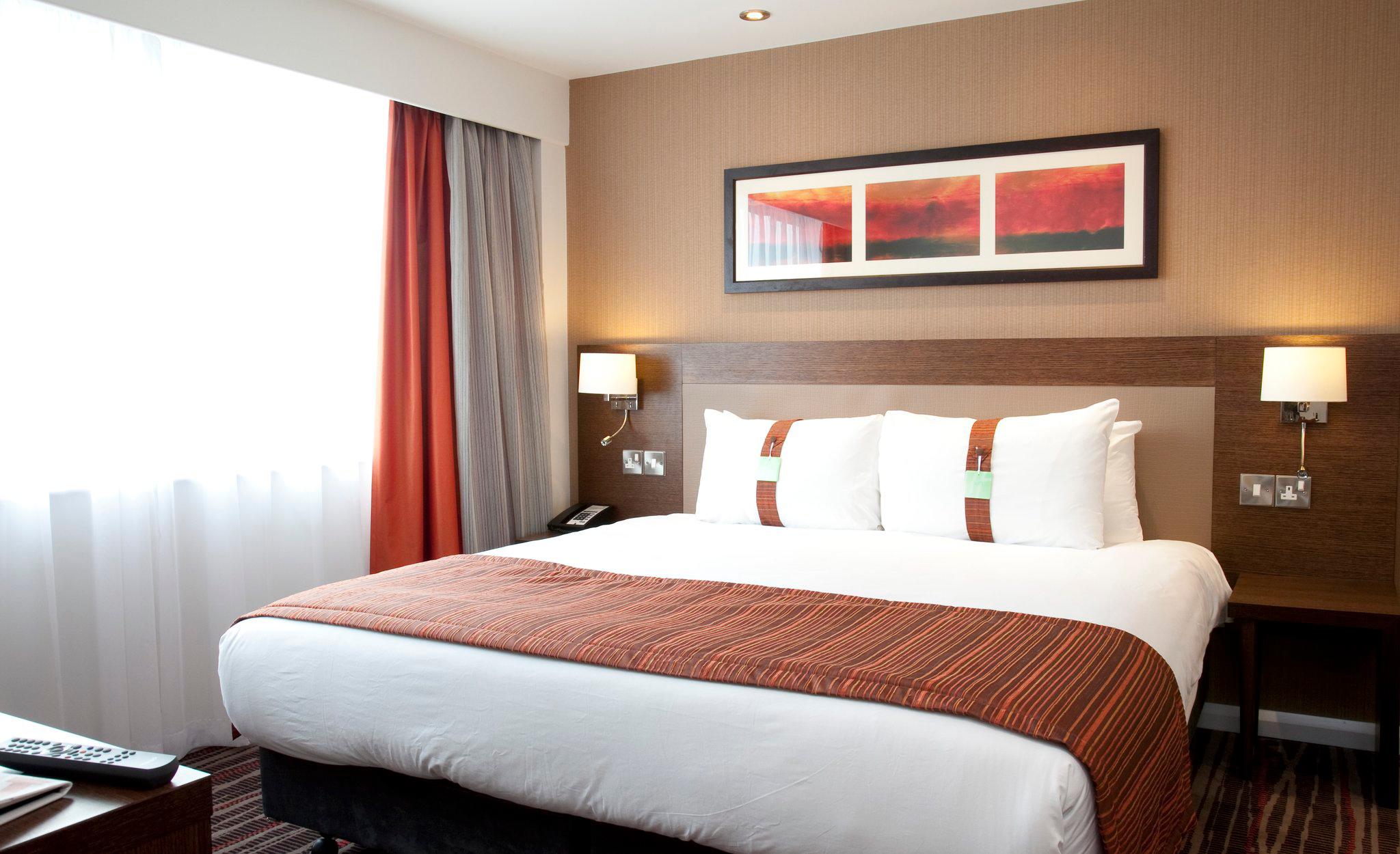 Holiday Inn London - Wembley, an IHG Hotel Wembley 020 8902 8839