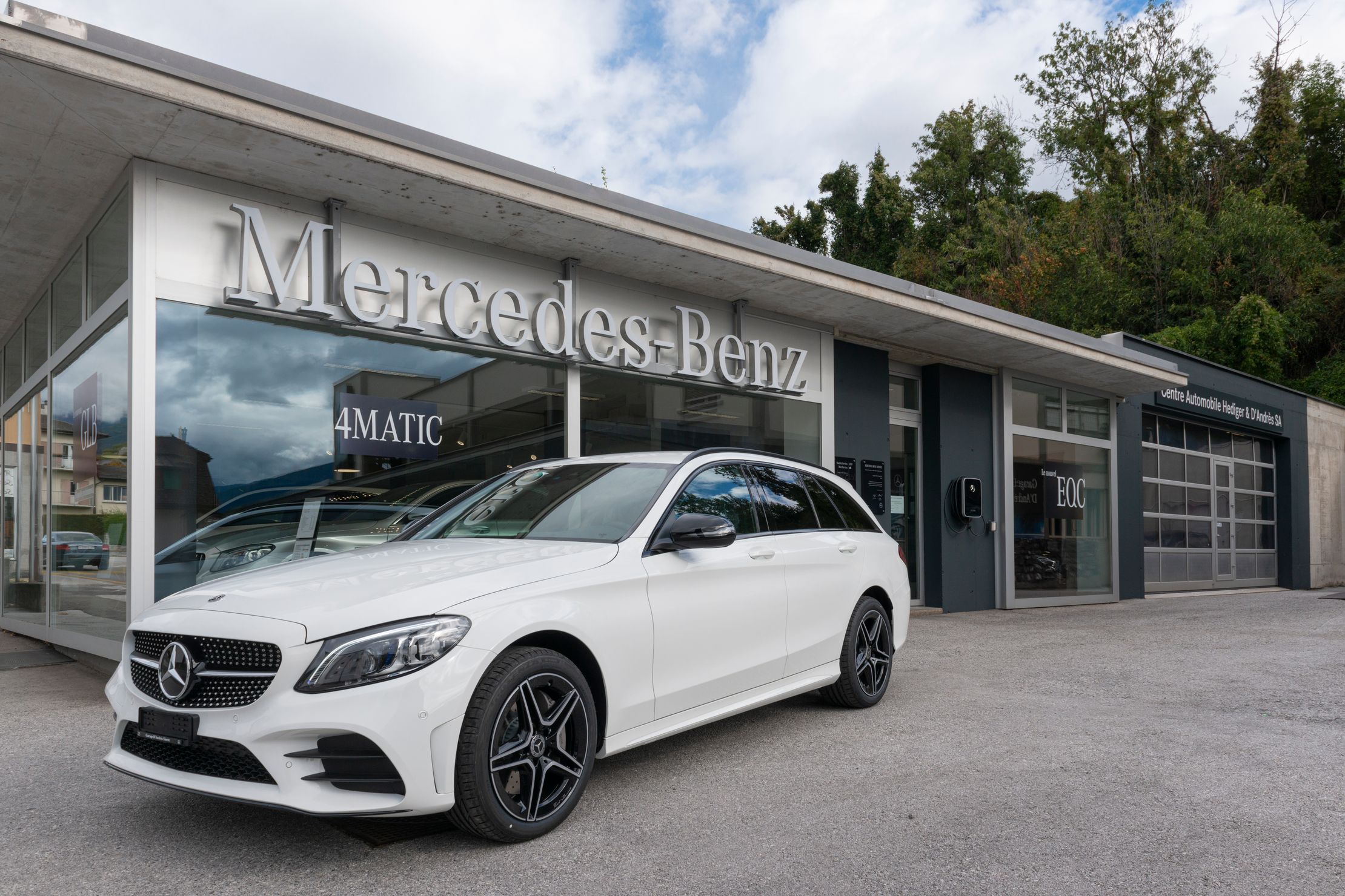 Bilder Garage Le Parc D'Andrès S.A