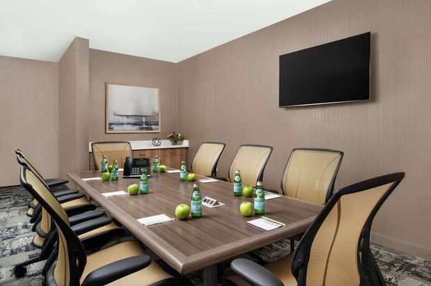 Images Home2 Suites by Hilton Long Island Brookhaven