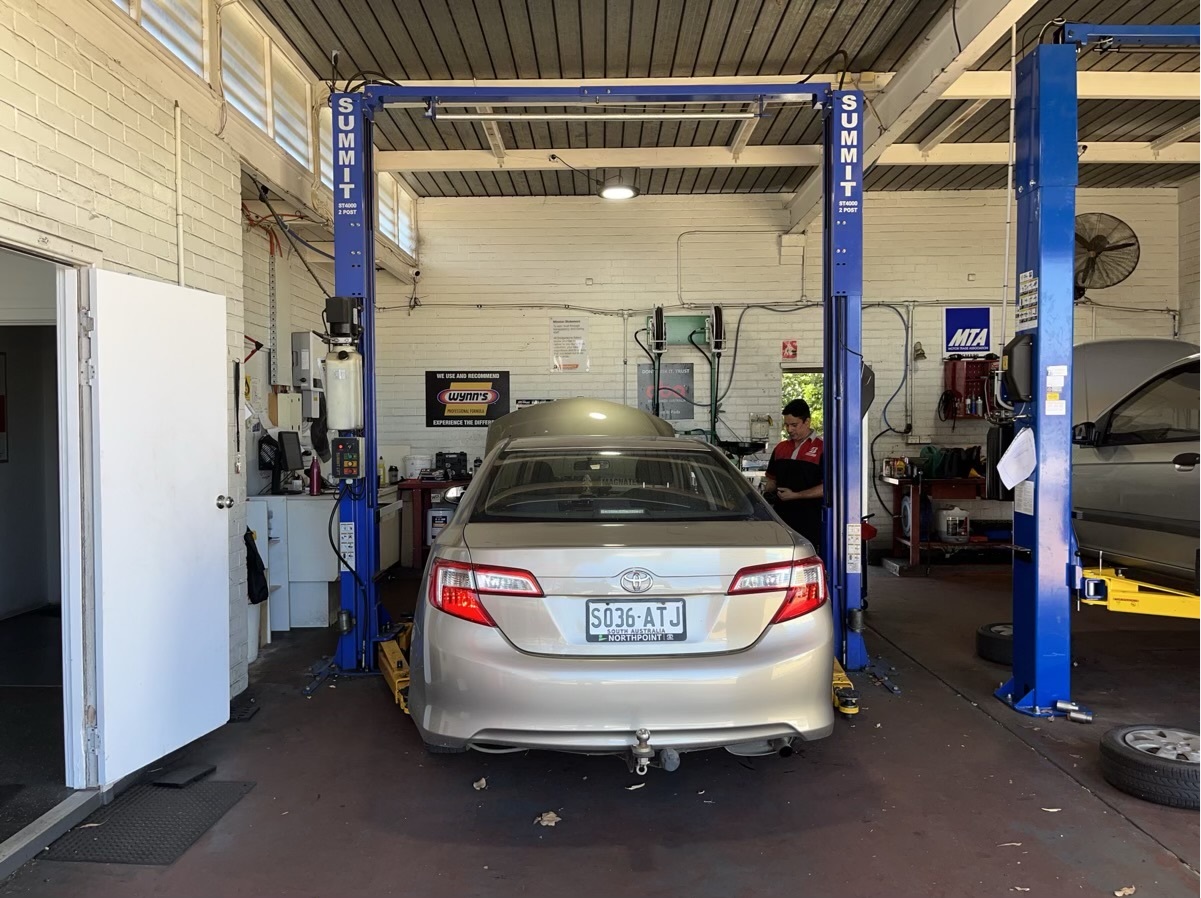Images Bridgestone Select Tyre & Auto Windsor Gardens