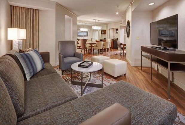Images Embassy Suites by Hilton San Diego La Jolla