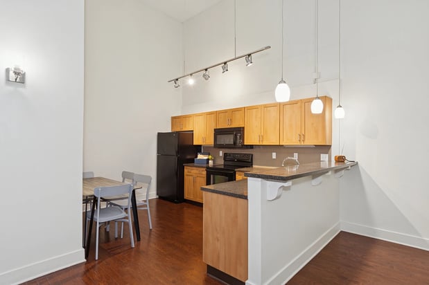Images Residences at South High