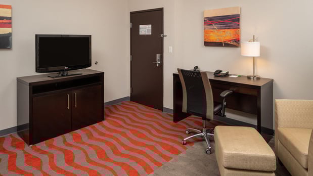 Images Holiday Inn & Suites Houston West - Westway Park by IHG
