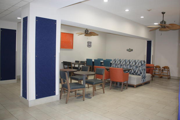 Images Holiday Inn Express & Suites Shamrock North, an IHG Hotel