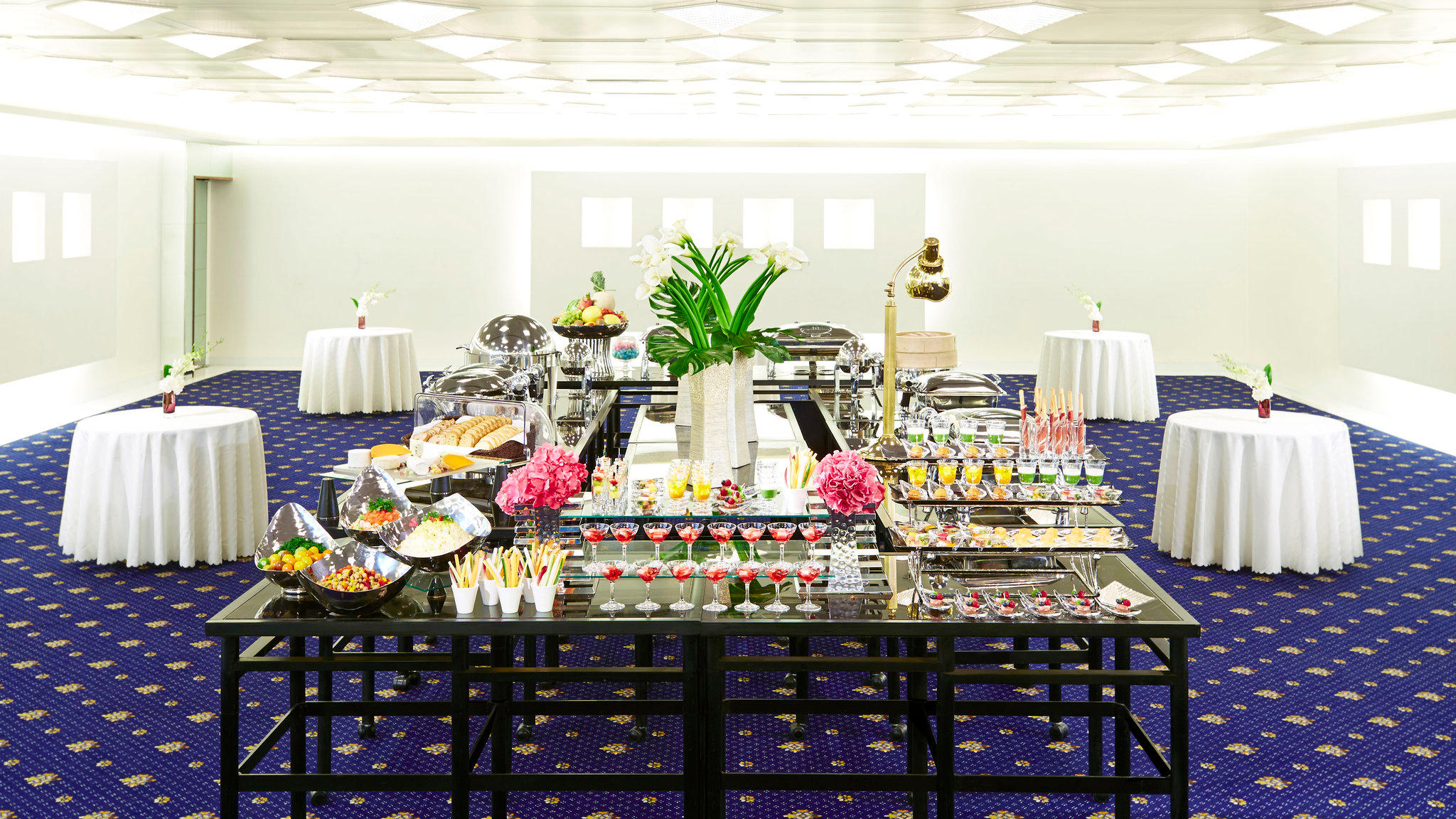 RIHGA Royal Hotel Osaka, Vignette Collection by IHG
