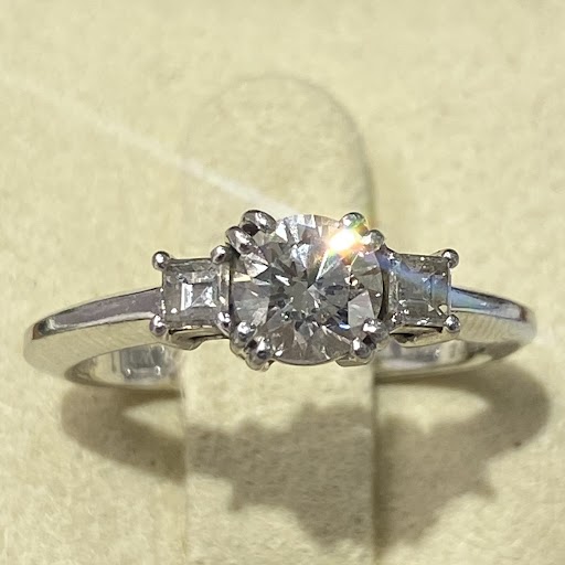 Images 買取専門店  KOMEHYO  (コメ兵)  広島三越