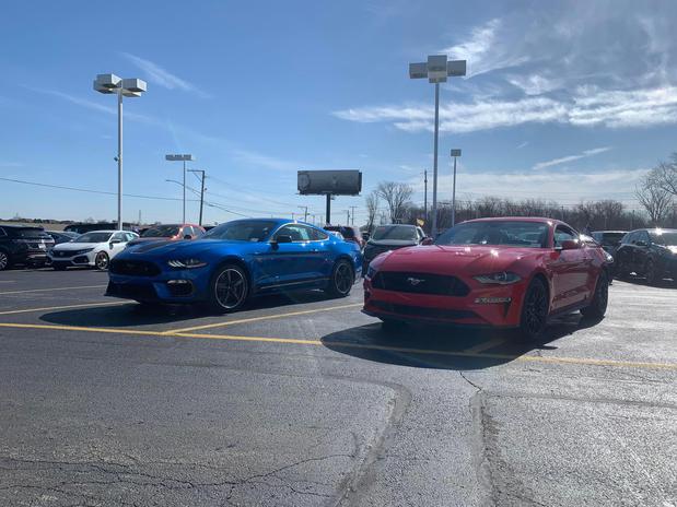 Images Currie Motors Ford of Frankfort