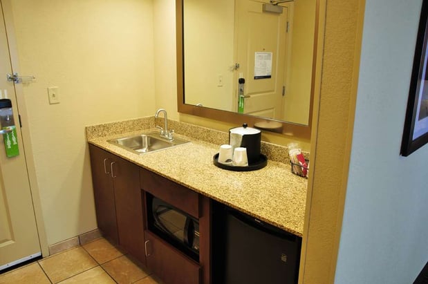 Images Hampton Inn & Suites Cincinnati/Uptown-University Area