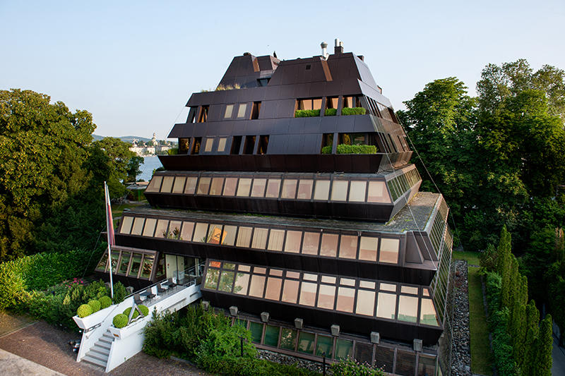 Dr. med. Georg Wille - Praxis Zürich, Haus zur Pyramide in Zürich