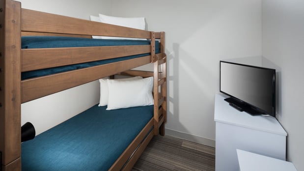 Images Holiday Inn Express & Suites Orlando at Seaworld by IHG
