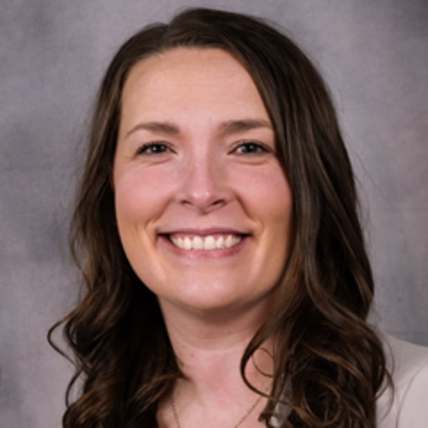 Images Edward Jones - Financial Advisor: Jenn Everson, CFP®