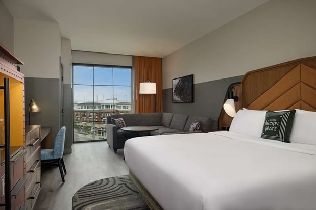 Images Hotel Nickel Plate Fishers, Tapestry Collection by Hilton