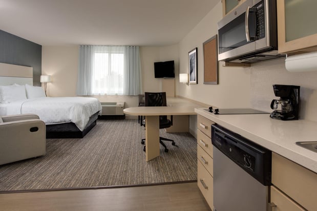 Images Candlewood Suites Miami Intl Airport - 36th St by IHG