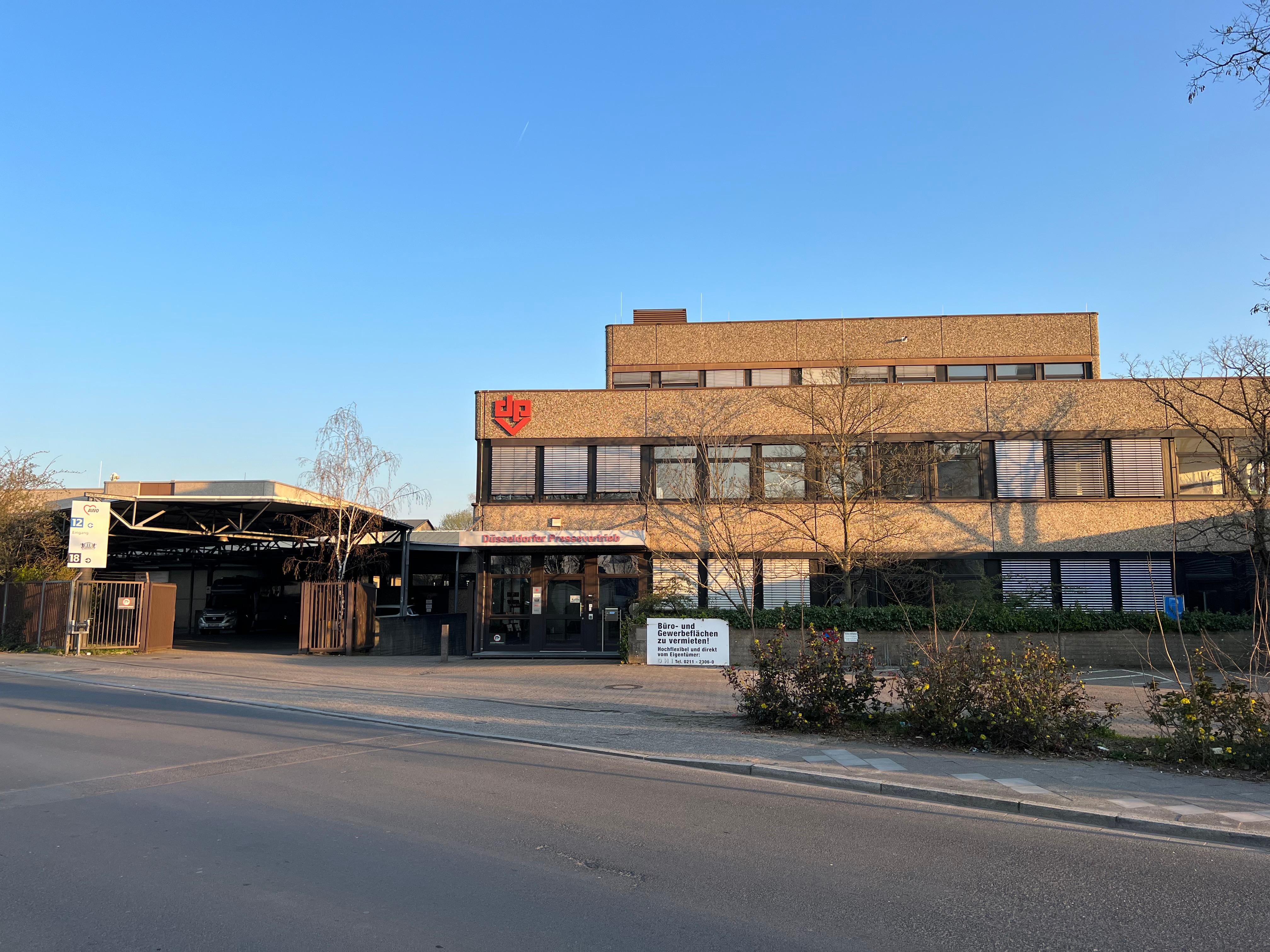 Kundenbild groß 1 Macha Glas-und Gebäudereinigung GmbH Düsseldorf