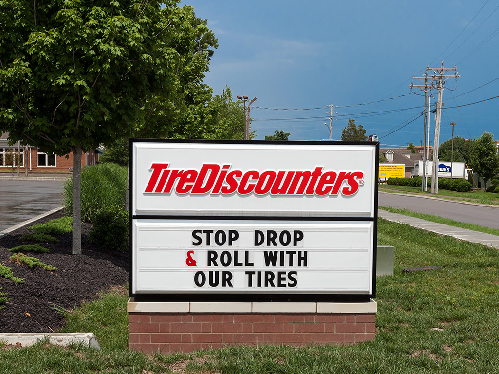 Tire Discounters on 714 President Place in Smyrna