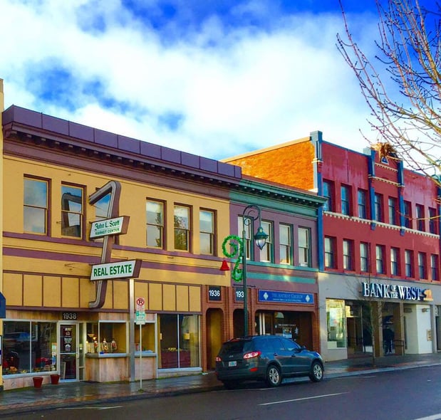 Images John L. Scott Market Center - Forest Grove