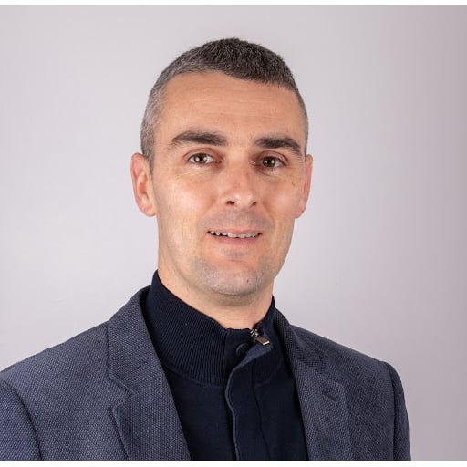 Matthieu Mougel - Consultant immobilier IAD France - Houdemont expert en antiquité et objet d'art
