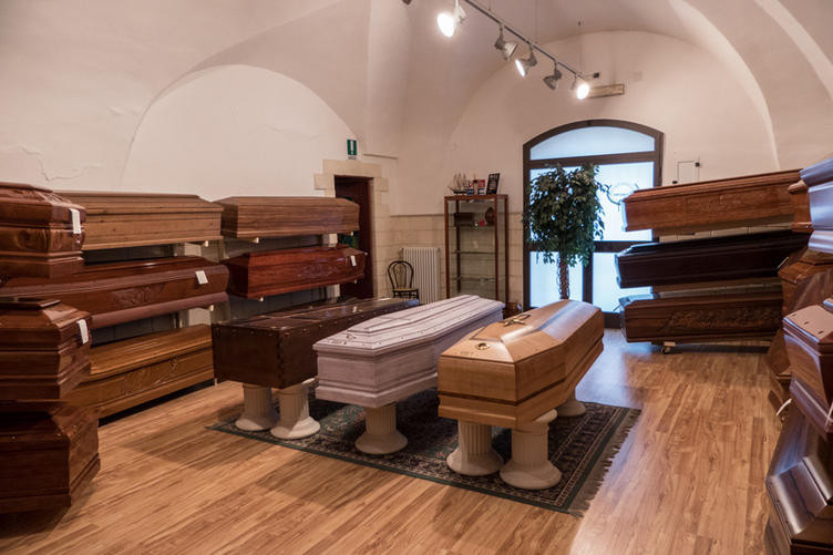 Images Agenzia Funebre Regano