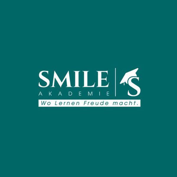 Smile Akademie Bludenz | Wo Lernen Freude macht. | Nachhilfe Logo