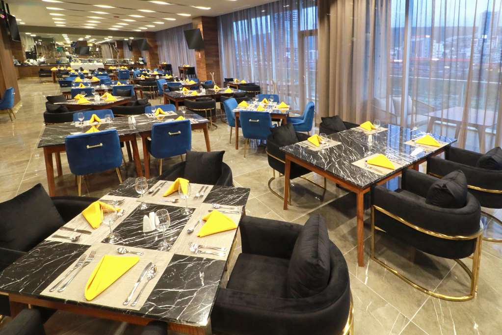 Images Hilton Garden Inn Monterrey Obispado