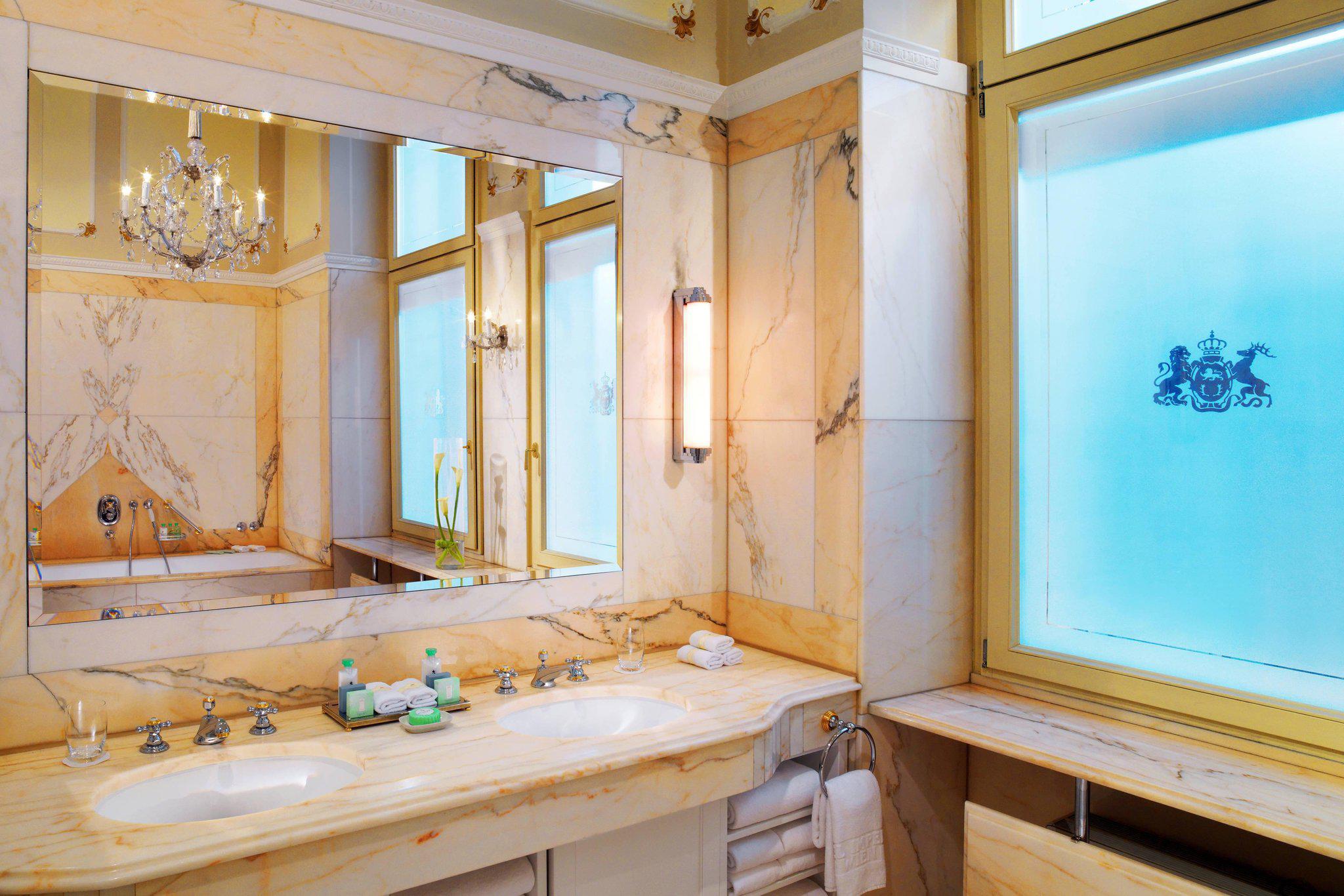 Hotel Imperial, a Luxury Collection Hotel, Vienna, Kaerntner Ring 16 in Vienna