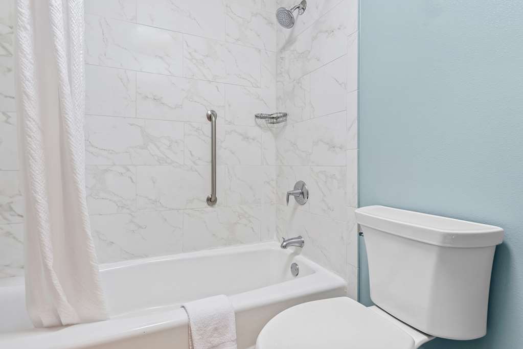 Shower/Tub Combo