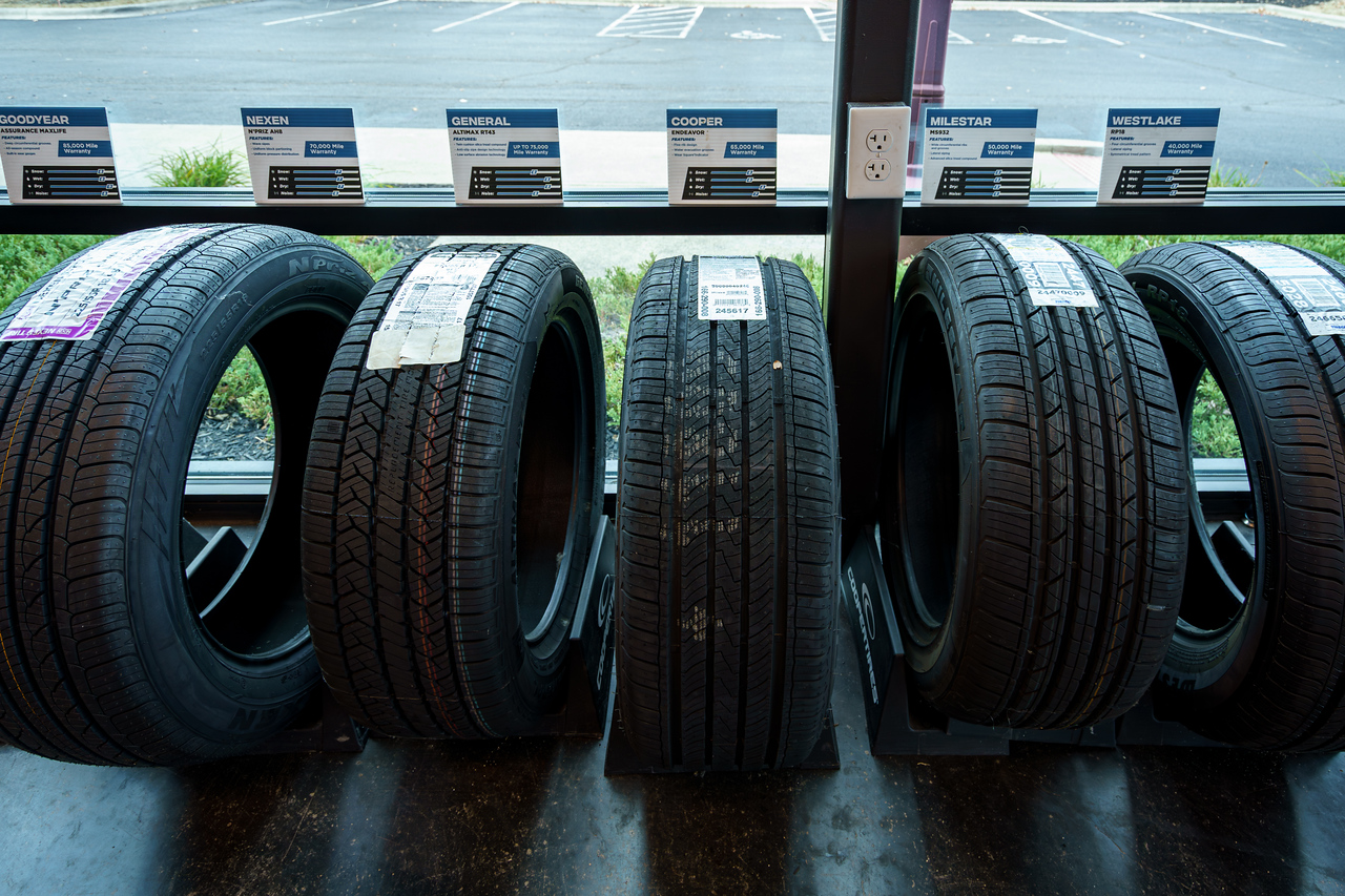 Tire Discounters on 2810 Stelzer Rd in Columbus