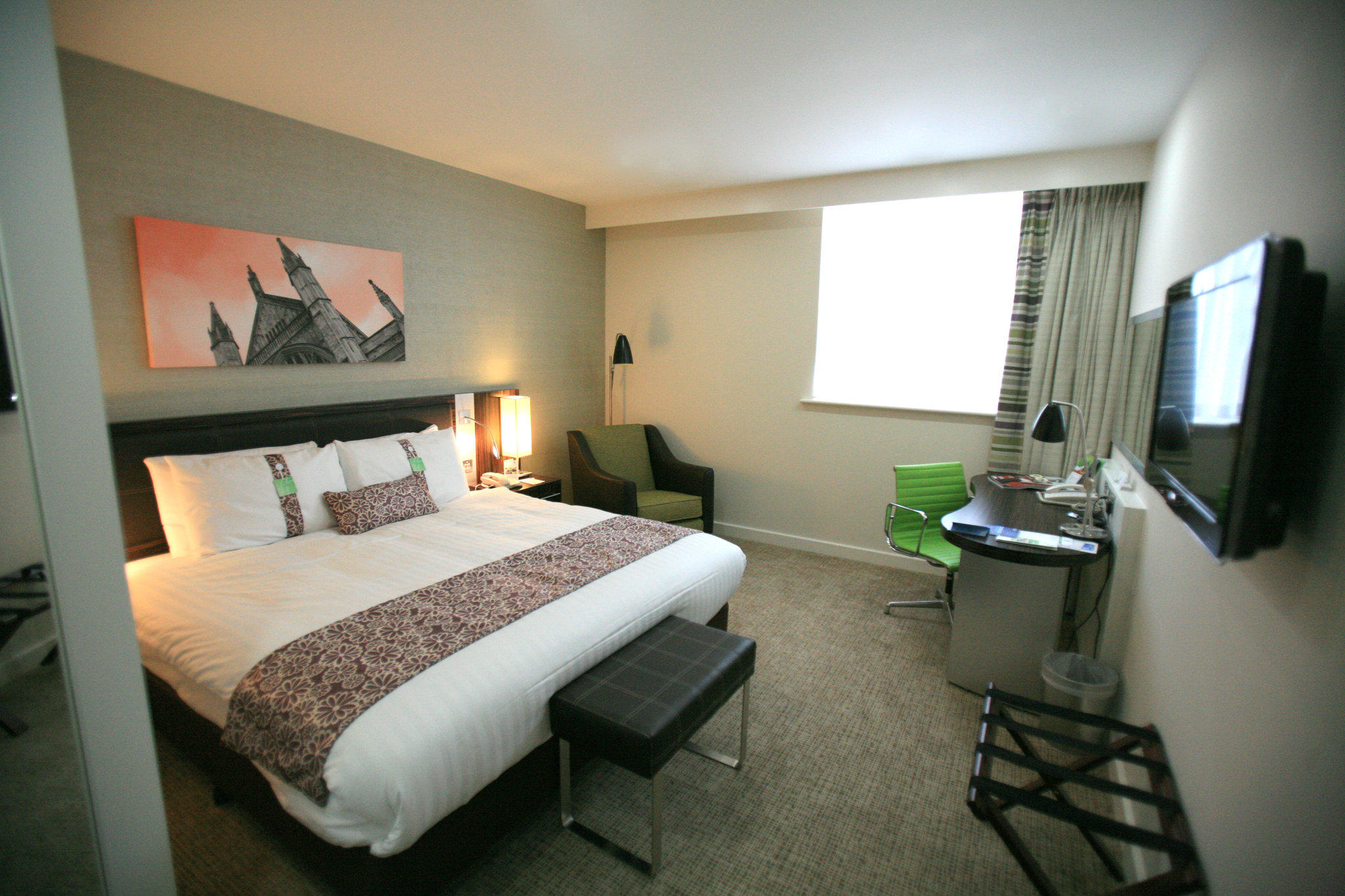 Images Holiday Inn Winchester, an IHG Hotel