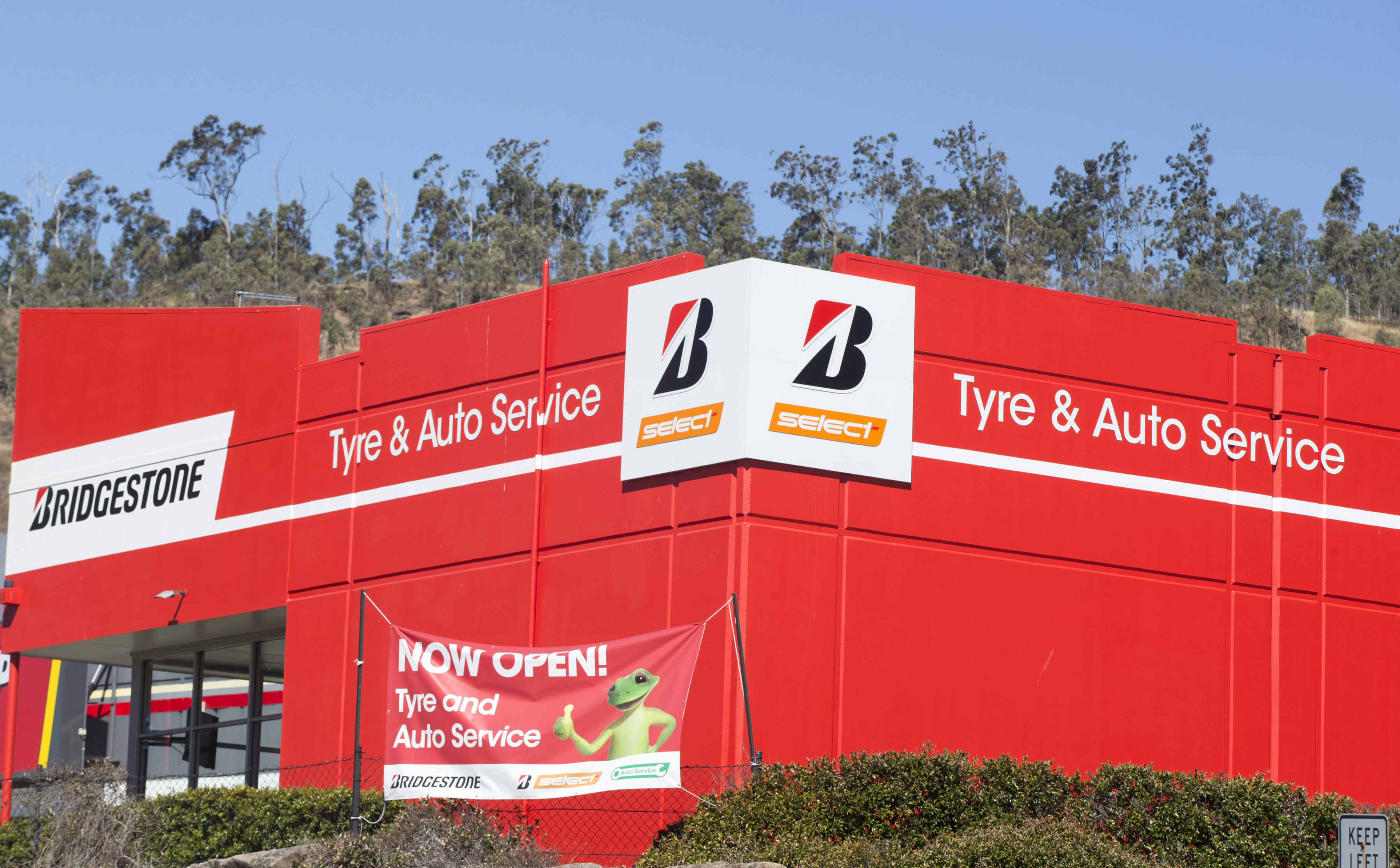 Images Bridgestone Select Tyre & Auto Keperra