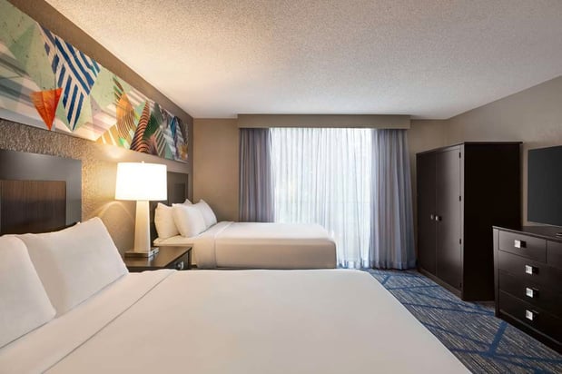 Images Embassy Suites by Hilton Miami International Airport