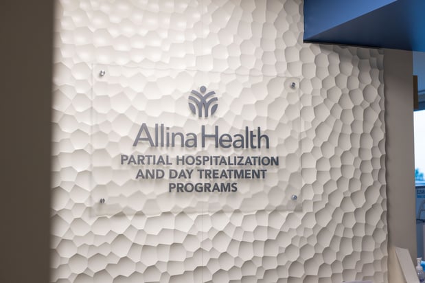 Images Allina Health Partial Hospitalization and Day Treatment Programs – Mercy-Unity