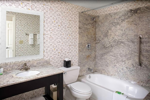 Images Holiday Inn & Suites Boston-Peabody by IHG