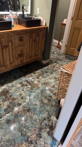 Images Castaneda's Cleaning Services LLC