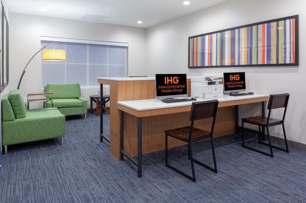 Images Holiday Inn Express & Suites Phoenix East - Gilbert by IHG