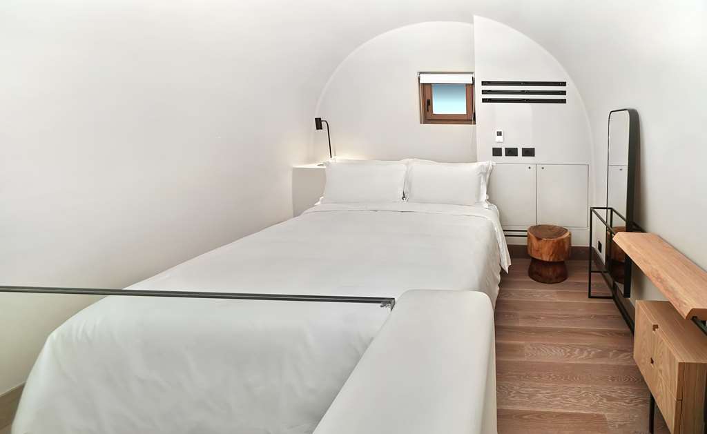 Radisson Blu Zaffron Resort, Santorini